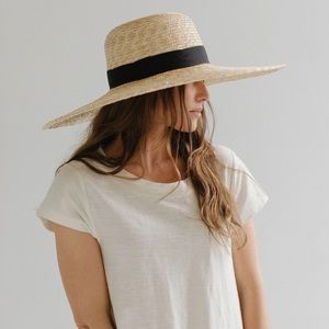 Gigi Pip Gwen Wide Brim Straw hat size M/L